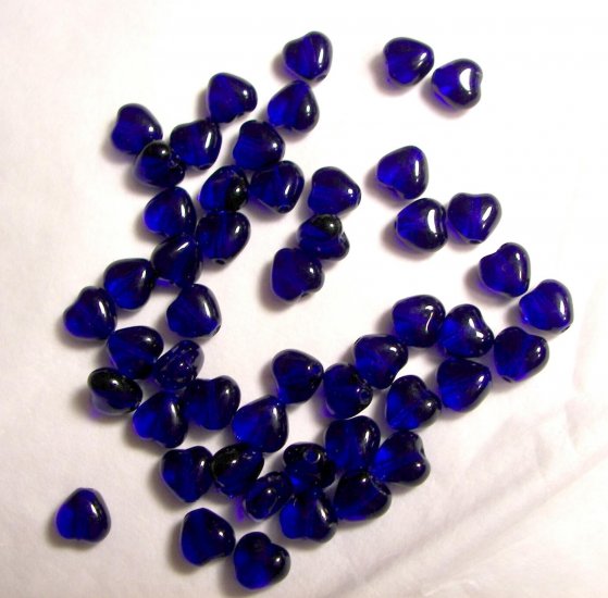 Czech Glass 6mm Dk Cobalt Blue Puff Heart Beads-25