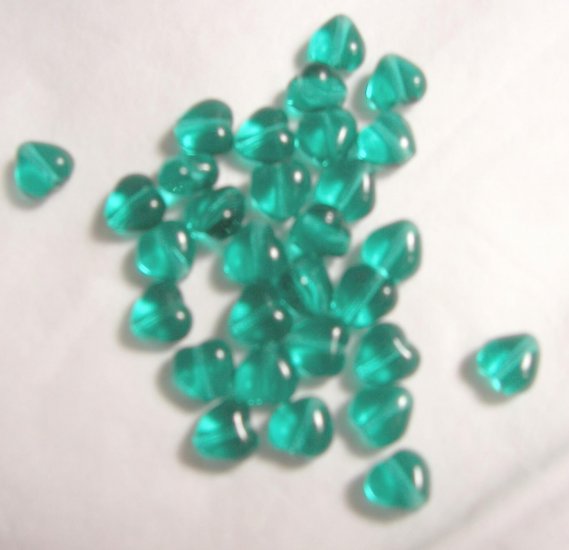 Czech Glass 6mm Lt Emer Green Puff Heart Beads-25