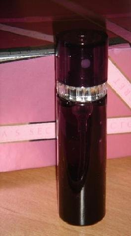 Victoria's Secret Eau De Parfum in Basic Instinct