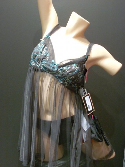 BETSEY JOHNSON BLACK BABY DOLL