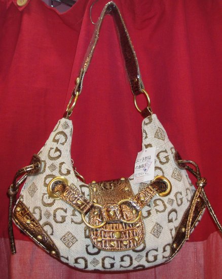 Ladies Handbag (Price quoted in Malaysia Ringgit & US Dollars)
