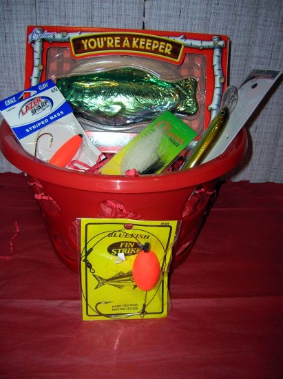 "You're a Keeper" Valentine's Fishing Gift Basket, Hearts (Saltwater)