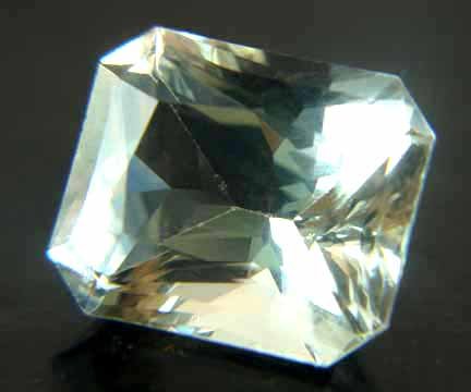 Beryl White 5.41 cts 12128