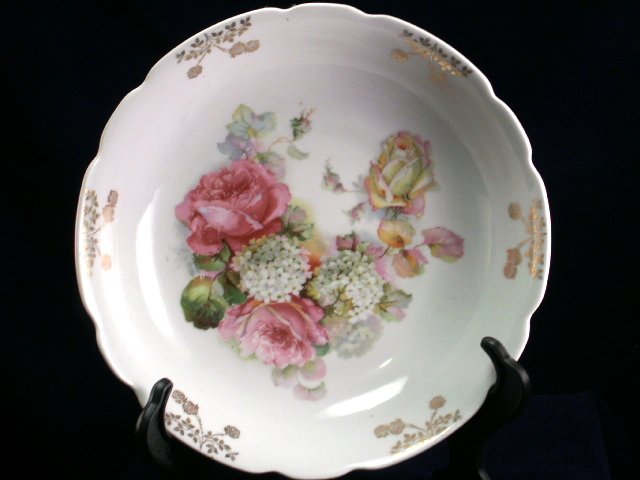 Schwartzenhammer Bavaria Germany Schumann and Schreider pink yellow rose bowl