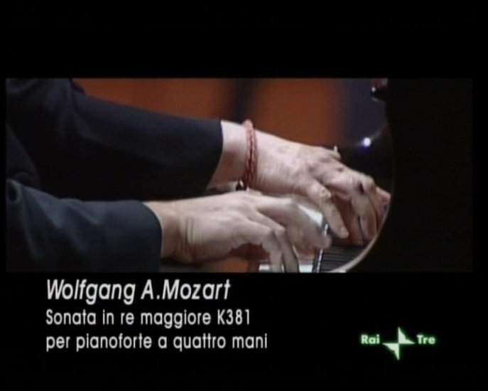 Mozart: Sonata in re maggiore per pianoforte a quattro mani K. 381 DVD