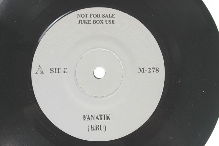KRU Fanatik MALAYSIA POP BAND 90s 7" Rare