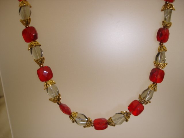 Red Bead/Gold toned Necklace