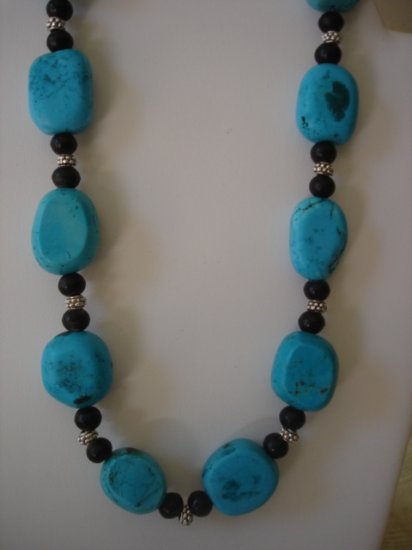 Chunky Turquoise/black Gemstone necklace