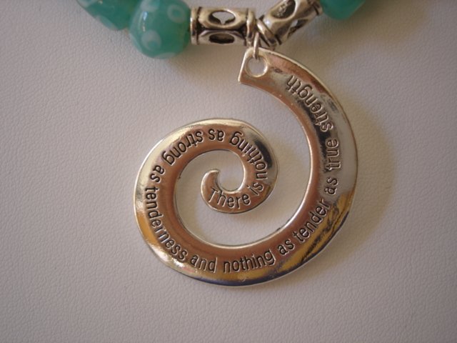 Jade/Silver colored Necklace