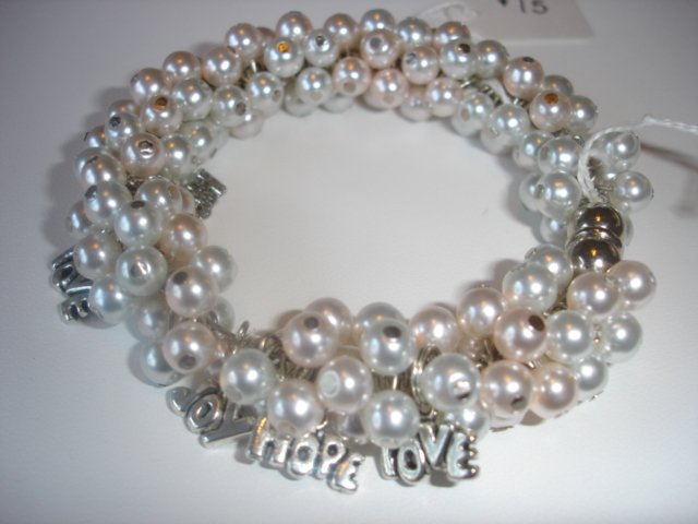 Hope/Love/Joy Pearl Bracelet