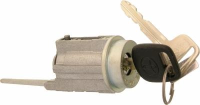 1995-2003 Toyota tacoma or pre runner pick up truck iginition lock c30-140