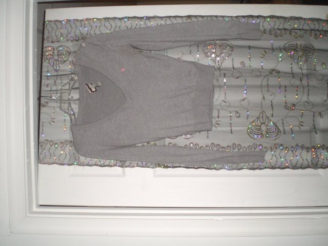AE Grey and Pink sweater