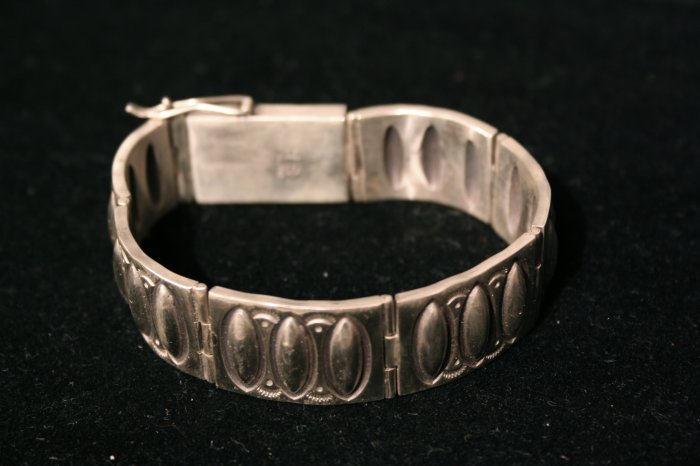 Large Sterling Links Handmade Indian Bracelet-3