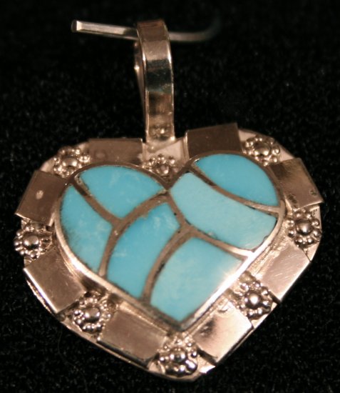 Heart Style Handmade Indian Pendant-17