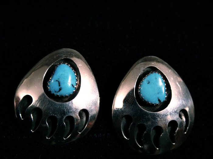 Bear Claw Handmade Indian Earrings-5