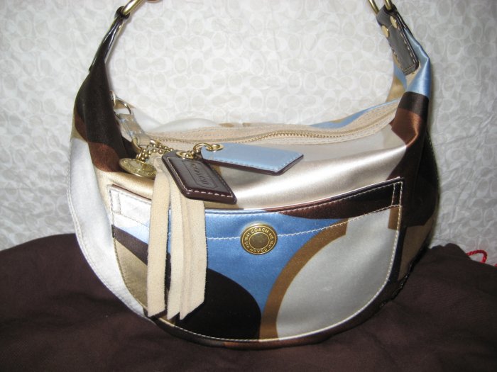 Authentic COACH SIGNATURE SCARF PRINT LARGE HOBO