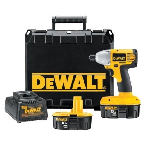 18 Vlt Cordless Impact Driver Kit - DeWALT