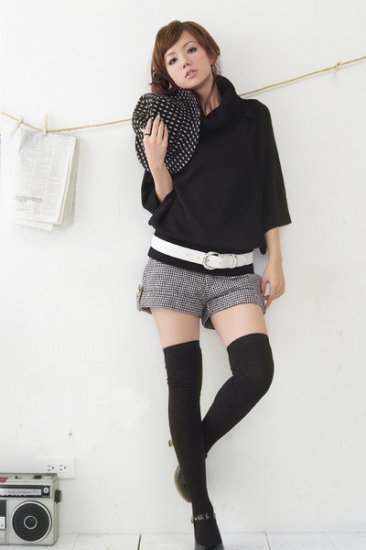 T19-Poncho top - black