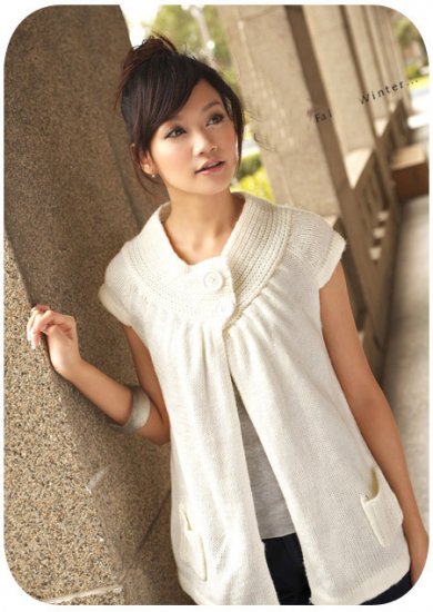 Knitted Cap-sleeved top