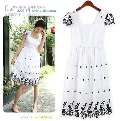 D5-White cap-sleeved dress with black embroidery