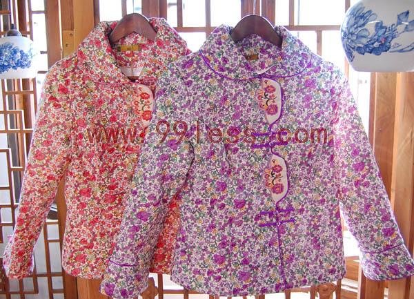 Cute Women's Chinese Jacket Patterned with Flora