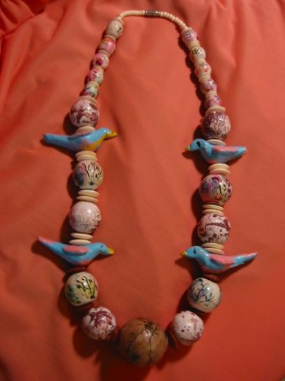 Amazing~ Hand Carved Bird Hippie Boho Vintage Necklace Hand painted