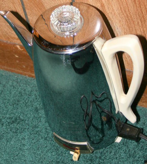 Universal Coffeematic Percolator Era 40s