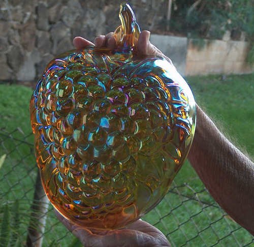 Vintage Carnival Glass Fruit Dish Bowl Grapes