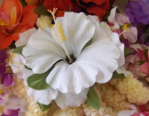 White Hibiscus Hawaiian Wedding hair clip VLV