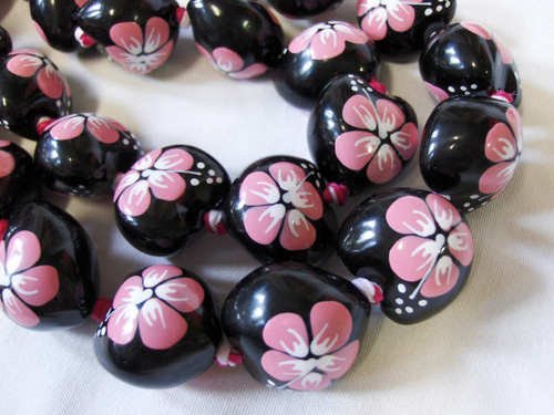 Hawaiian boho necklace kukui nut tropical hibiscus hula luau