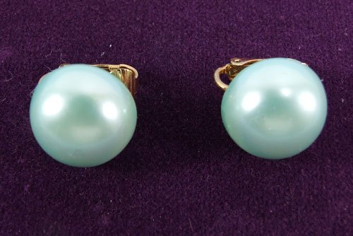 Icy Pastels Clip Earrings by Avon from the 1980s clip-on
