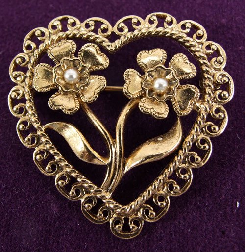Antiqued Heart Pin by Avon from the 1990s Brooch