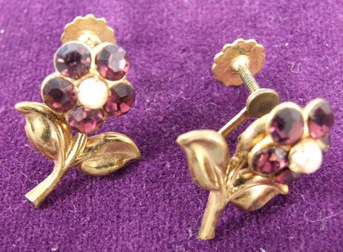 Vintage Flower Screw Post Earrings