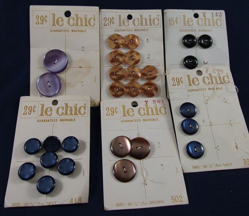 Assortment of Le Chic buttons on original cards