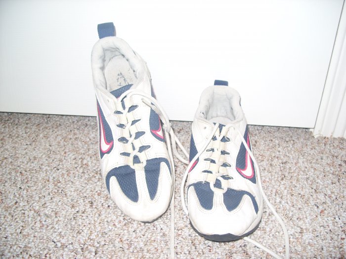 Size 5 Nike