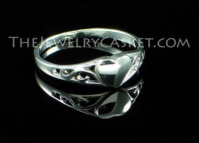 Sweetheart Silver Ring ~ Sizes 2 - 8