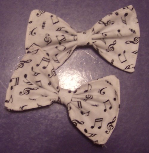 White Musical Note Bows (PAIR)