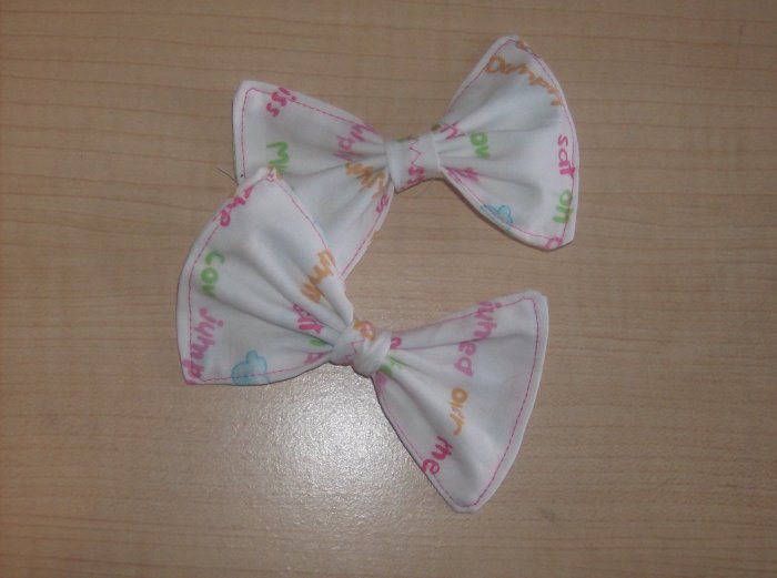 Nursery Stories Bows (PAIR)