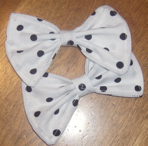 Black/White Polka-Dot Bows (PAIR)