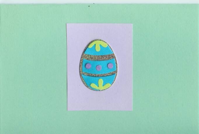 Easter Egg on Mint Green Card
