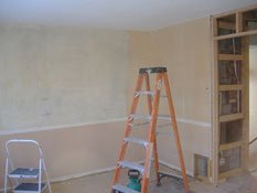 1 ROOMS - 12 X 12 STANDARD - ONLY $300 A ROOM