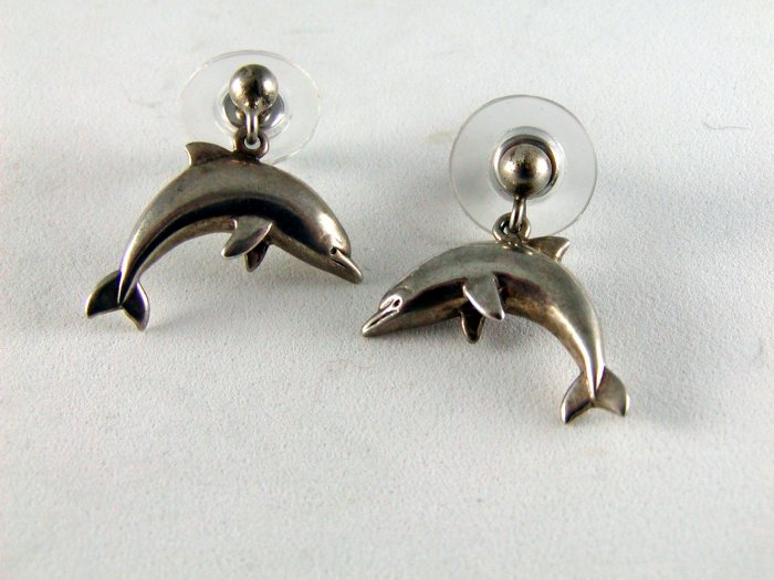 STERLING SILVER DOLPHIN PORPOISE PIERCED EARRINGS