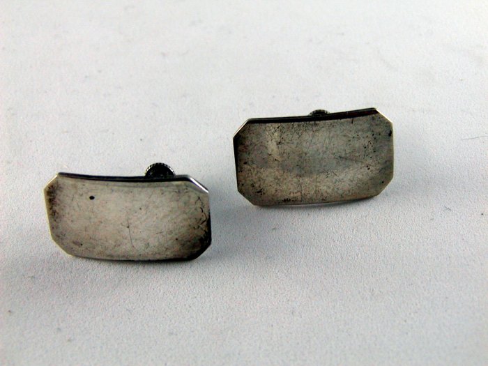 VINTAGE STERLING SILVER SCREW BACK EARRINGS