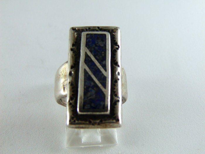 VINTAGE NATIVE AMERICAN STERLING SILVER LAPIS RING SZ 4 1/2