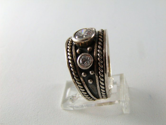 GOTHIC RENAISSANCE VINTAGE STYLE STERLING SILVER CZ RING SZ 9