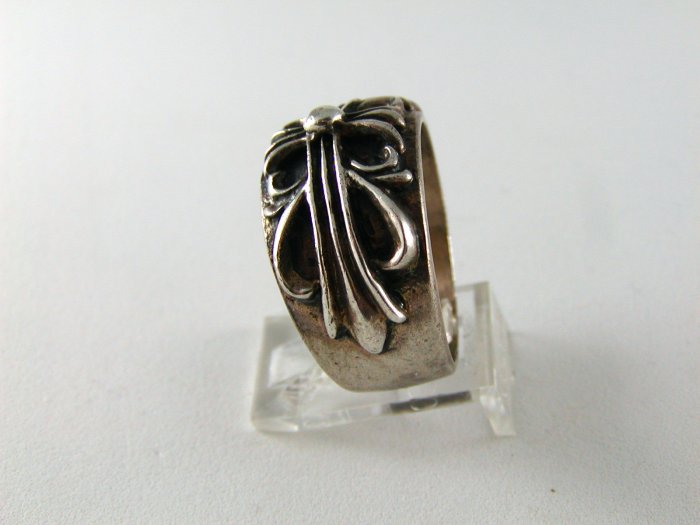 GOTHIC RENAISSANCE VINTAGE STERLING SILVER RING SIZE 10 1/2