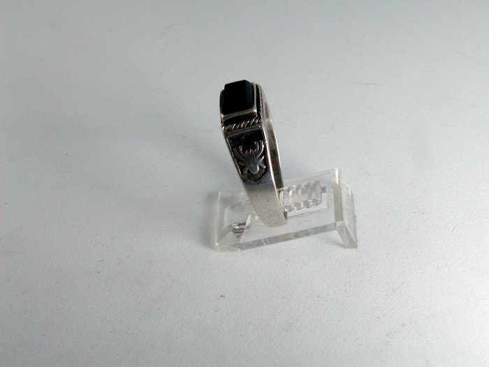 VINTAGE STERLING SILVER BLACK ONYX SPIDER RING SIZE 10