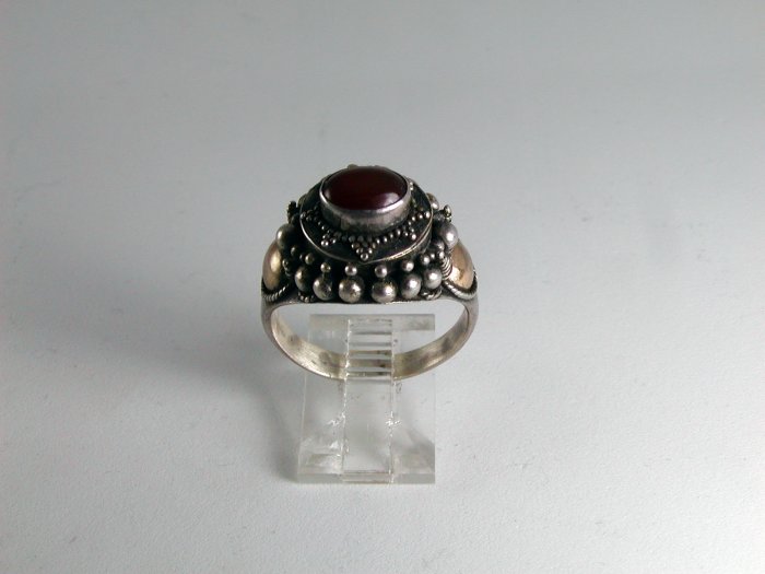 VINTAGEL TRIBAL STERLING SILVER CARNELIAN RING SIZE 9 1/4