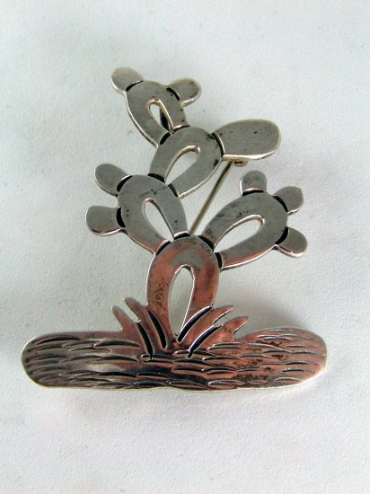 VINTAGE MEXICAN MEXICO TAXCO STERLING SILVER CACTUS BROOCH PENDANT