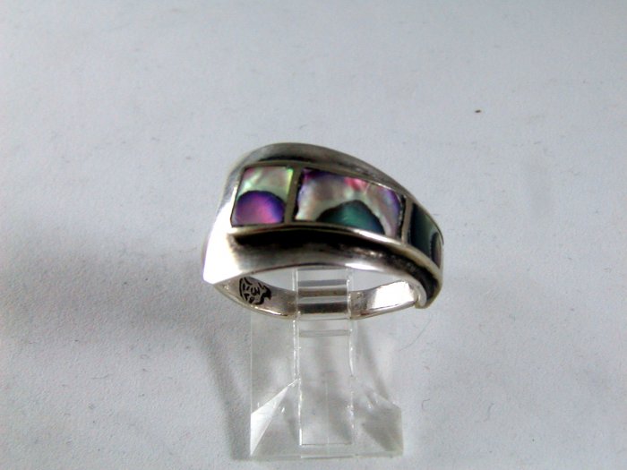 VINTAGE MEXICAN MEXICO TAXCO STERLING SILVER ABALONE RING SIZE 7
